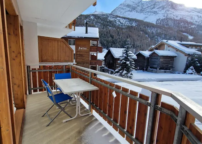 Serac 1. Stock アパート